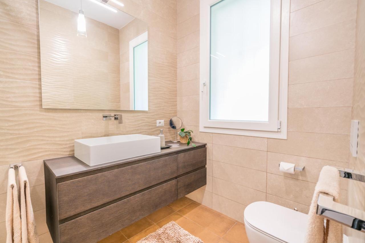Villa Acquario Elegance - 200 Mt Dalla Spiaggia Torre delle Stelle Luaran gambar