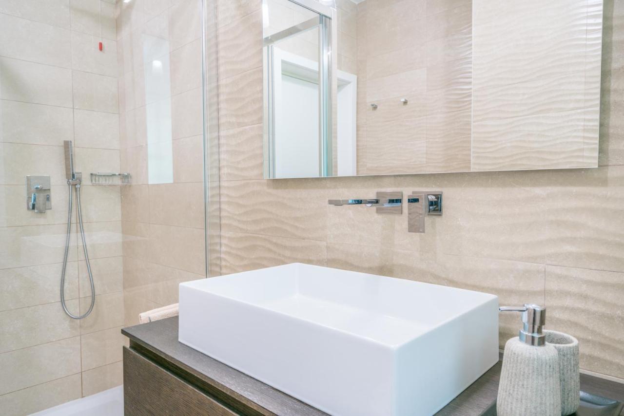 Villa Acquario Elegance - 200 Mt Dalla Spiaggia Torre delle Stelle Luaran gambar
